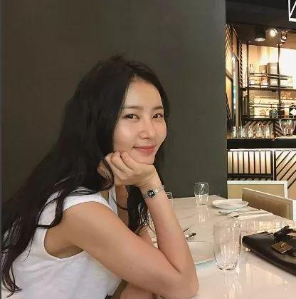 国产杨晨晨私密福利视频,国产女神隐私引发热议