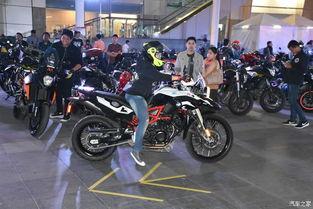 街拍国产机车视频,国产机车魅力街拍集锦