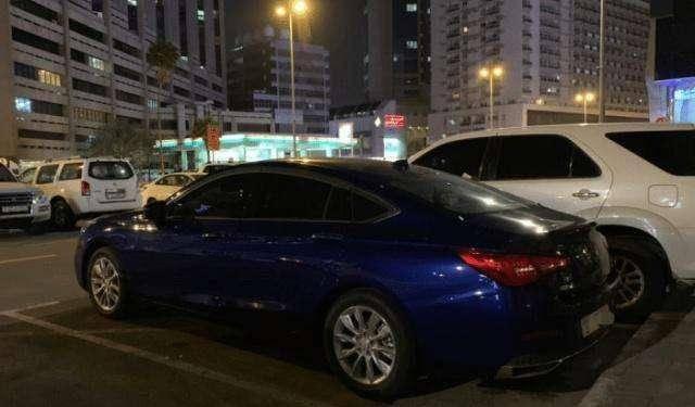 开着国产车被围观视频,街头焦点成新潮流