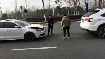 现实国产车事故视频大全  第1张